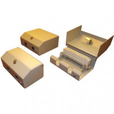 Коробка КРТ 10х2 (КРТМ 10х2) с замком (метал.корпус, врезные плинты)
